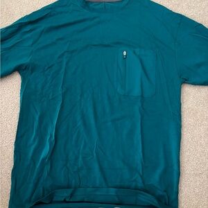 All in Motion Teal Short Sleeve Tee with Zipper Pocket